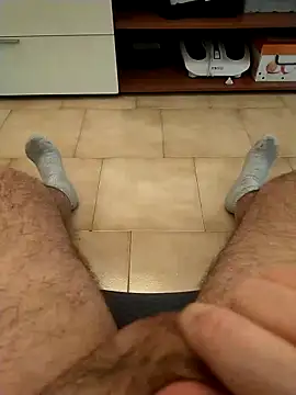 Snapshot of user_662 chatting on 03.01.25 user 662 online show from 03.01.25