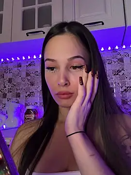 Snapshot of EricaWalls chatting on 01.28.25 EricaWalls online show from 01.28.25