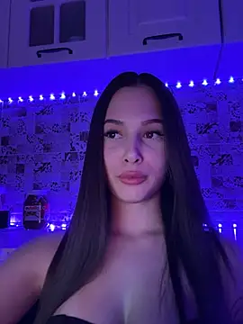 Snapshot of EricaWalls chatting on 01.29.25 EricaWalls online show from 01.29.25