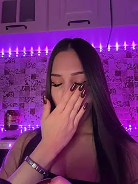 Snapshot of EricaWalls chatting on 02.10.25 EricaWalls online show from 02.10.25