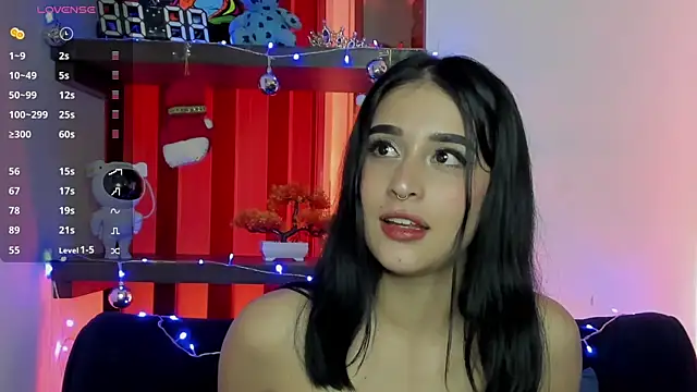 Snapshot of Charlotte_greys chatting on 12.05.24 Charlotte greys online show from 12.05.24