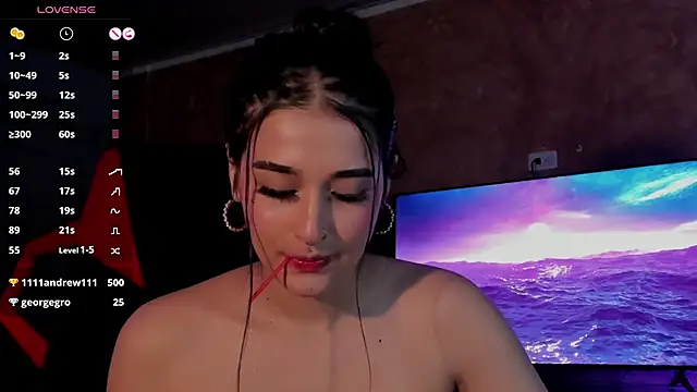 Snapshot of Charlotte_greys chatting on 12.27.24 Charlotte greys online show from 12.27.24