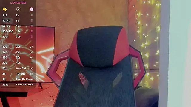 Snapshot of Charlotte_greys chatting on 02.09.25 Charlotte greys online show from 02.09.25