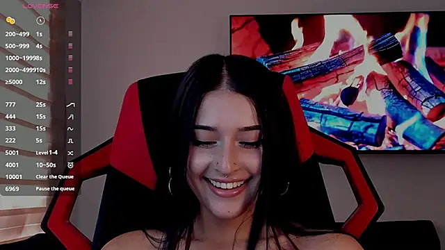 Snapshot of Charlotte_greys chatting on 09.12.25 Charlotte greys online show from 09.12.25