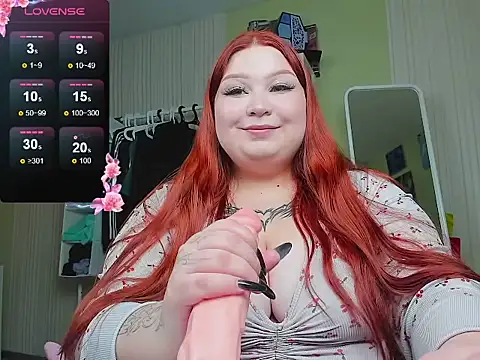 Snapshot of Helen_Shine chatting on 09.14.25 Helen Shine online show from 09.14.25