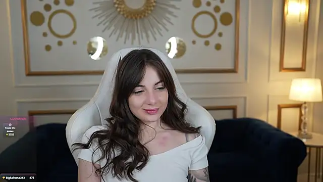 Snapshot of Alisa054 chatting on 01.23.25 Alisa054 online show from 01.23.25