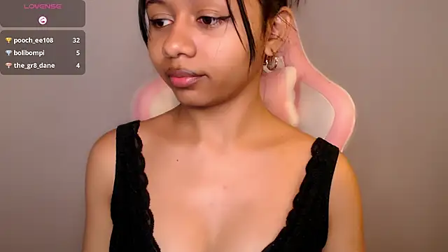 Snapshot of Natasha_mh2 chatting on 03.05.25 Natasha mh2 online show from 03.05.25