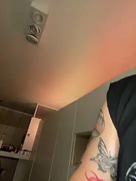 Snapshot of FakkaKaine_ chatting on 02.18.25 FakkaKaine  online show from 02.18.25