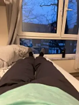 Snapshot of rundum40 chatting on 11.16.25 rundum40 online show from 11.16.25