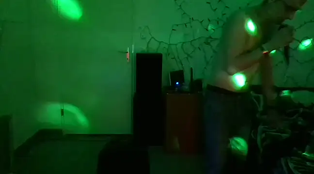 Snapshot of brunoguunot chatting on 02.22.25 brunoguunot online show from 02.22.25