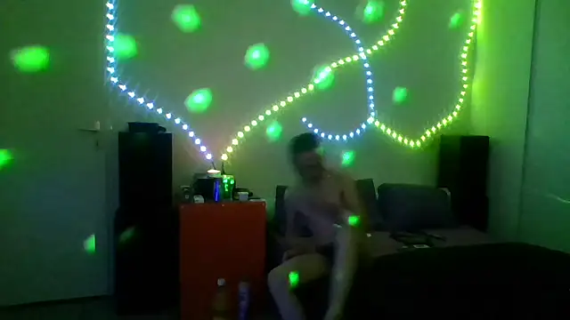 Snapshot of brunoguunot chatting on 03.08.25 brunoguunot online show from 03.08.25