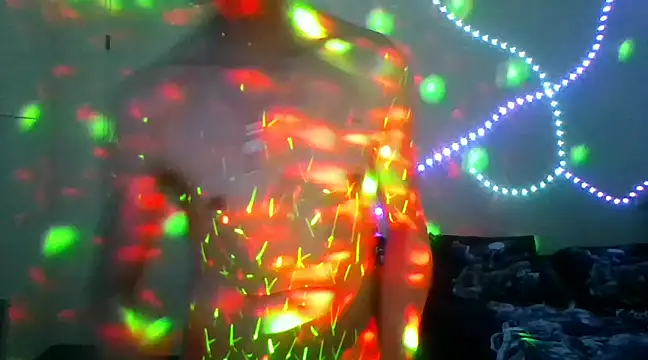 Snapshot of brunoguunot chatting on 03.18.25 brunoguunot online show from 03.18.25