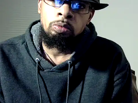 Snapshot of WhiskeyWood_DuhGOD chatting on 12.12.24 WhiskeyWood DuhGOD online show from 12.12.24