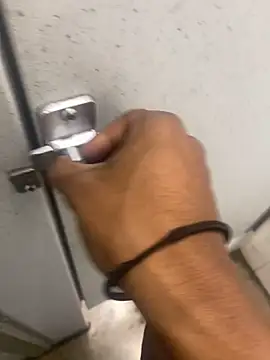 Snapshot of zeekBbc chatting on 02.15.25 zeekBbc online show from 02.15.25