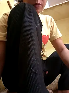 Snapshot of Hotty-queen chatting on 09.29.25 Hotty-queen online show from 09.29.25