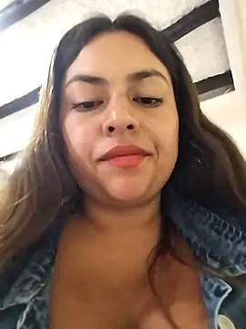 Snapshot of DULCE__26 chatting on 03.05.25 DULCE  26 online show from 03.05.25