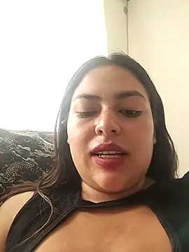 Snapshot of DULCE__26 chatting on 03.17.25 DULCE  26 online show from 03.17.25