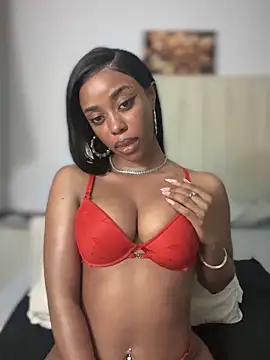 Snapshot of BhadBhad_Kitty chatting on 09.18.25 BhadBhad Kitty online show from 09.18.25