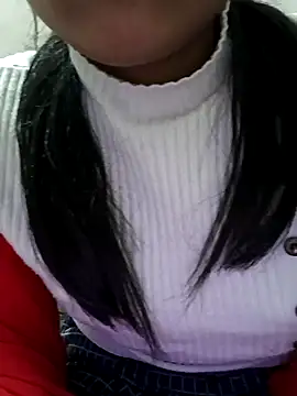 Snapshot of Riyu_05 chatting on 01.10.25 Riyu 05 online show from 01.10.25