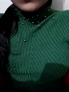 Snapshot of Riyu_05 chatting on 01.14.25 Riyu 05 online show from 01.14.25