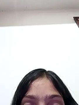 Snapshot of Riyu_05 chatting on 02.10.25 Riyu 05 online show from 02.10.25