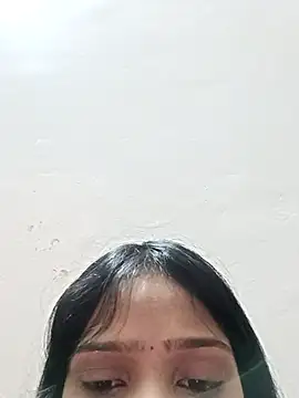 Snapshot of Riyu_05 chatting on 02.21.25 Riyu 05 online show from 02.21.25