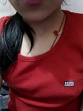 Snapshot of Riyu_05 chatting on 03.21.25 Riyu 05 online show from 03.21.25