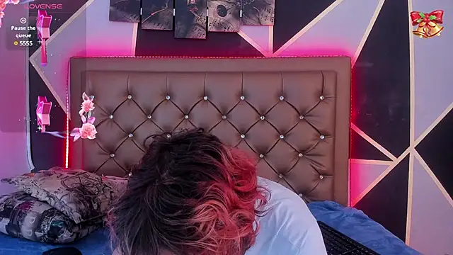 Snapshot of Max_lover1 chatting on 01.09.25 Max lover1 online show from 01.09.25