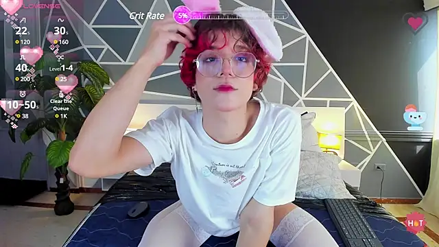 Snapshot of Max_lover1 chatting on 03.08.25 Max lover1 online show from 03.08.25