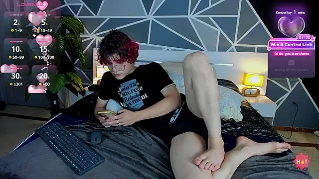 Snapshot of Max_lover1 chatting on 03.14.25 Max lover1 online show from 03.14.25