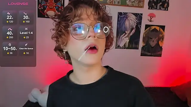 Snapshot of Max_lover1 chatting on 09.25.25 Max lover1 online show from 09.25.25