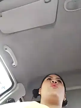 Snapshot of Miia_grand chatting on 02.06.25 Miia grand online show from 02.06.25