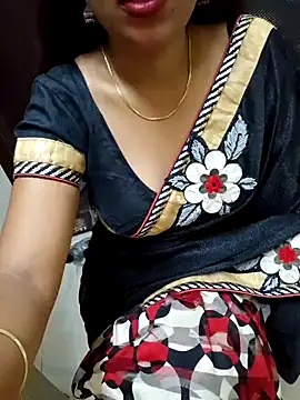 Snapshot of Roja-Telugu777 chatting on 02.12.25 Roja-Telugu777 online show from 02.12.25