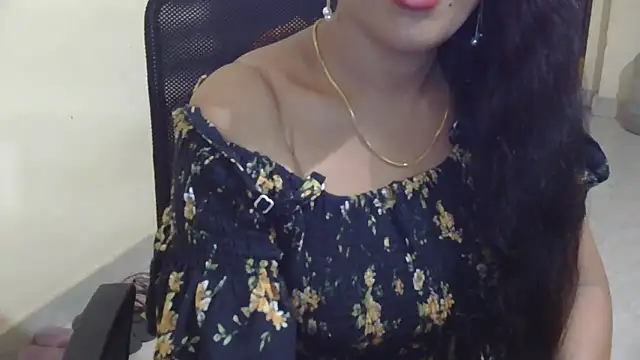 Snapshot of Roja-Telugu777 chatting on 02.17.25 Roja-Telugu777 online show from 02.17.25