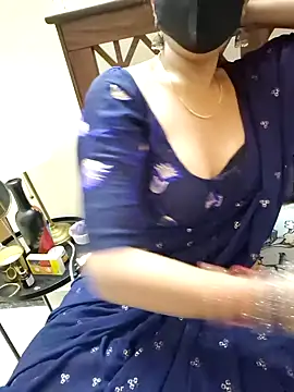 Snapshot of Roja-Telugu777 chatting on 09.12.25 Roja-Telugu777 online show from 09.12.25