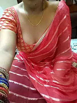 Snapshot of Roja-Telugu777 chatting on 09.13.25 Roja-Telugu777 online show from 09.13.25