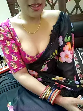 Snapshot of Roja-Telugu777 chatting on 10.06.25 Roja-Telugu777 online show from 10.06.25