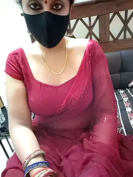 Snapshot of Roja-Telugu777 chatting on 10.08.25 Roja-Telugu777 online show from 10.08.25