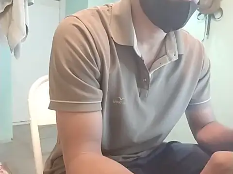 Snapshot of vicky0805 chatting on 03.17.25 vicky0805 online show from 03.17.25