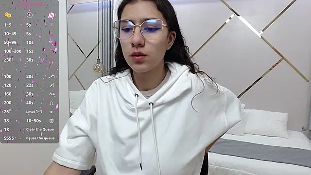 Snapshot of Lita_Rogers chatting on 12.28.24 Lita Rogers online show from 12.28.24