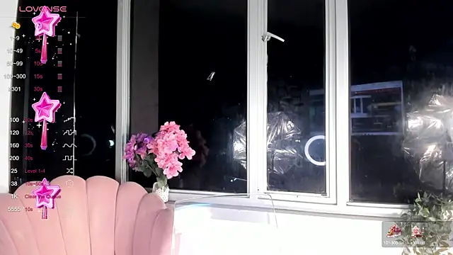 Snapshot of Megan_Lim chatting on 12.28.24 Megan Lim online show from 12.28.24