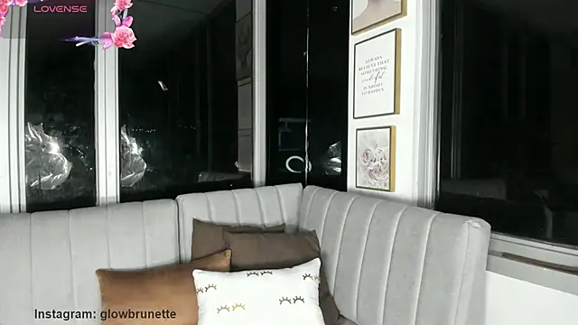 Snapshot of Megan_Lim chatting on 02.03.25 Megan Lim online show from 02.03.25