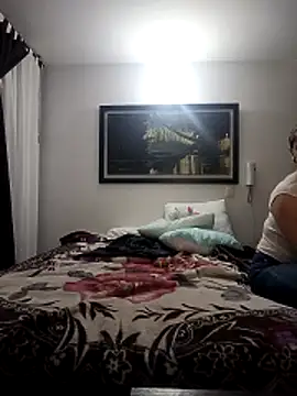 Snapshot of yajahil chatting on 12.12.24 yajahil online show from 12.12.24