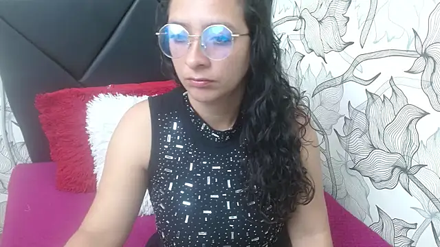 Snapshot of sarax_ximena chatting on 01.22.25 sarax ximena online show from 01.22.25