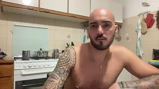 Snapshot of alessandromori91 chatting on 09.17.25 alessandromori91 online show from 09.17.25