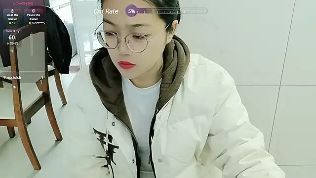 Snapshot of luoxuwen chatting on 12.03.24 luoxuwen online show from 12.03.24