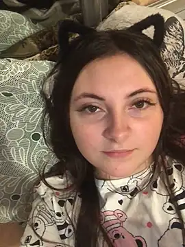 Snapshot of fairy365 chatting on 12.11.24 fairy365 online show from 12.11.24