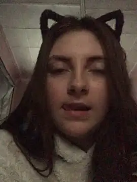 Snapshot of fairy365 chatting on 02.25.25 fairy365 online show from 02.25.25