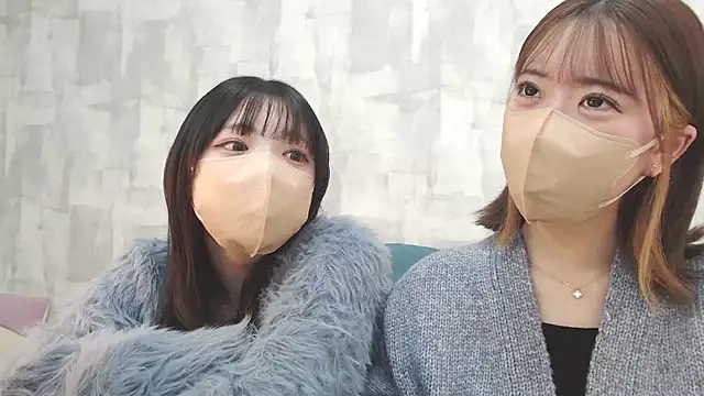 Snapshot of LOVE_MOMO_LOVE chatting on 01.30.25 LOVE MOMO LOVE online show from 01.30.25