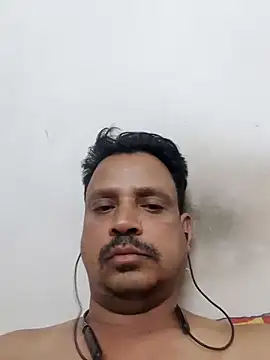 Snapshot of Raj1043 chatting on 02.19.25 Raj1043 online show from 02.19.25